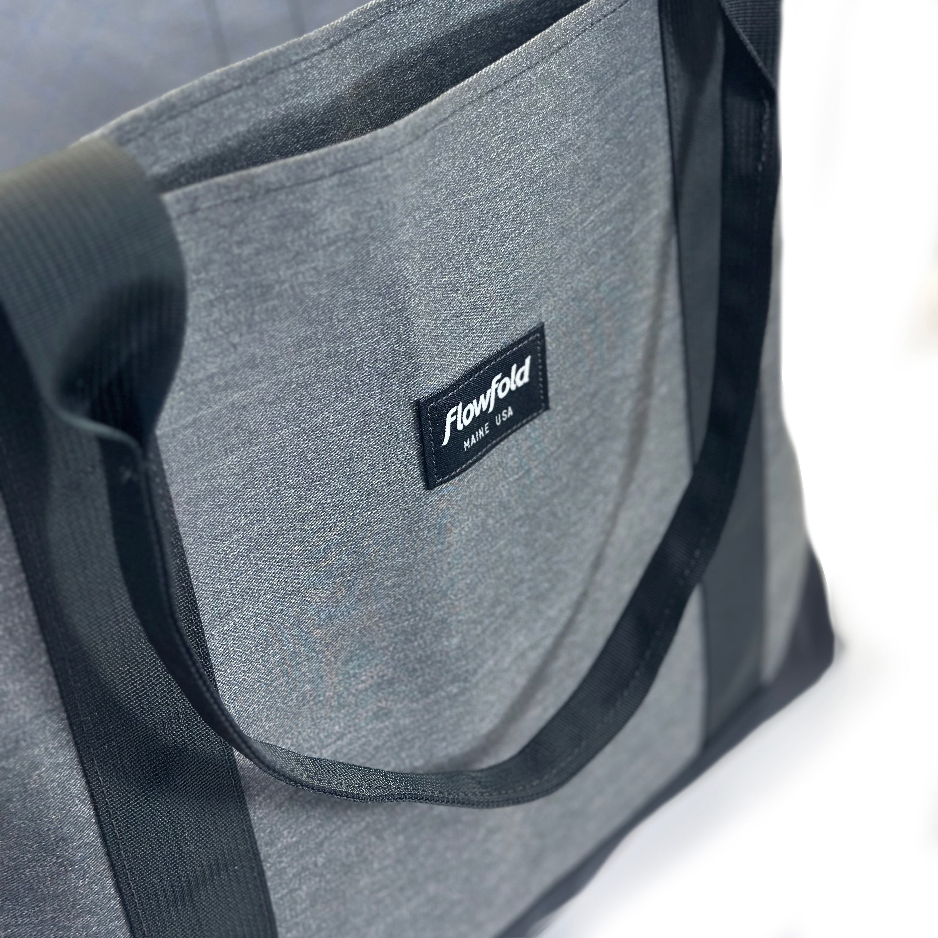 Mammoth Tote - 28L Tote Bag