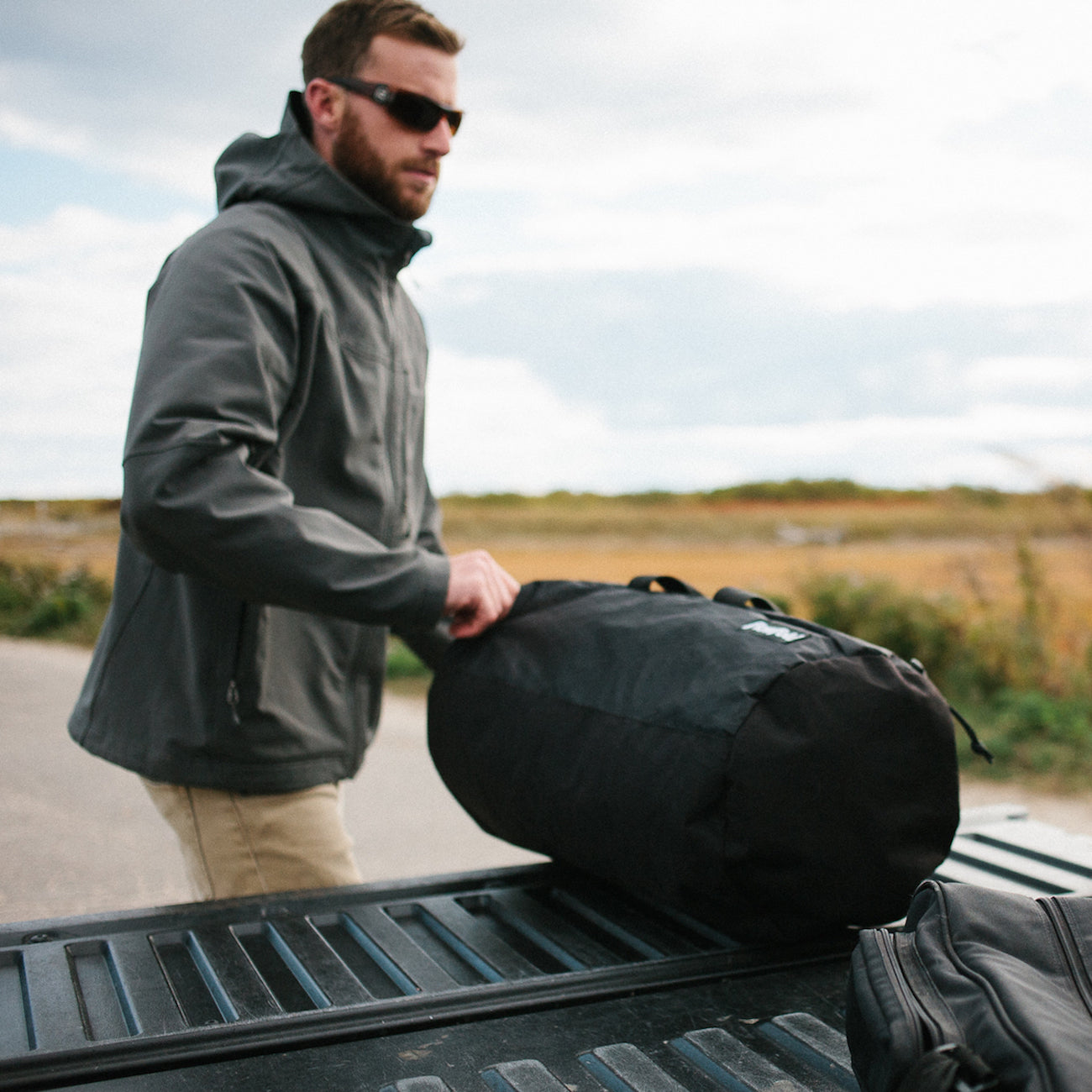 Flowfold Jet Black Conductor 40L Duffle Bag Large for Travel