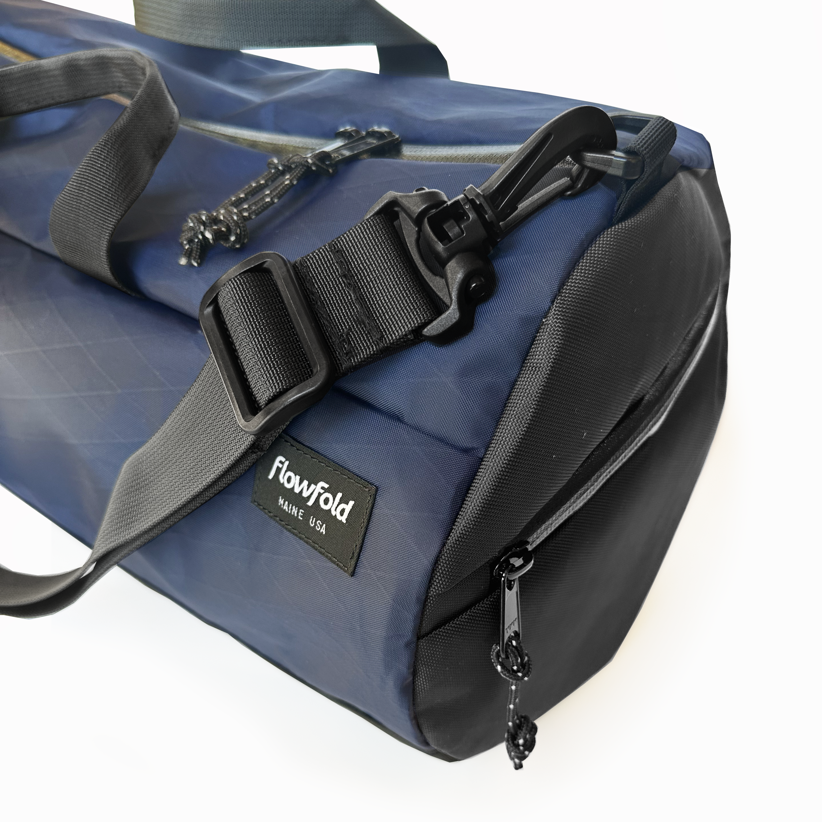 Flowfold Conductor 20L Travel Duffle Bag Flowfold