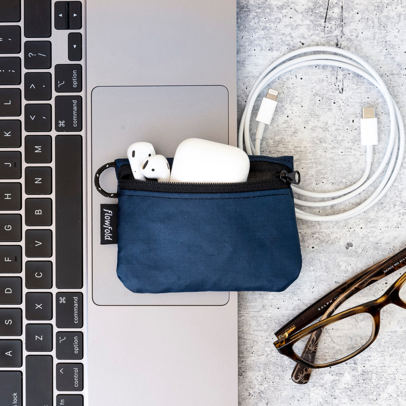 Essentialist - Mini Pouch, AirPods Case & ID Case Wallet