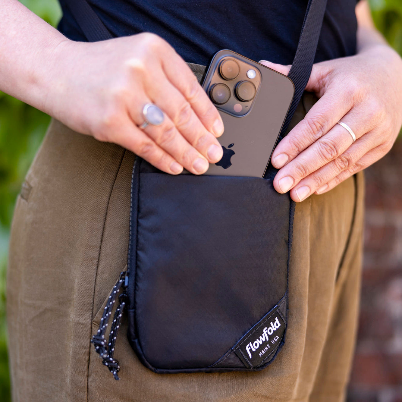 Portland Phone Bag