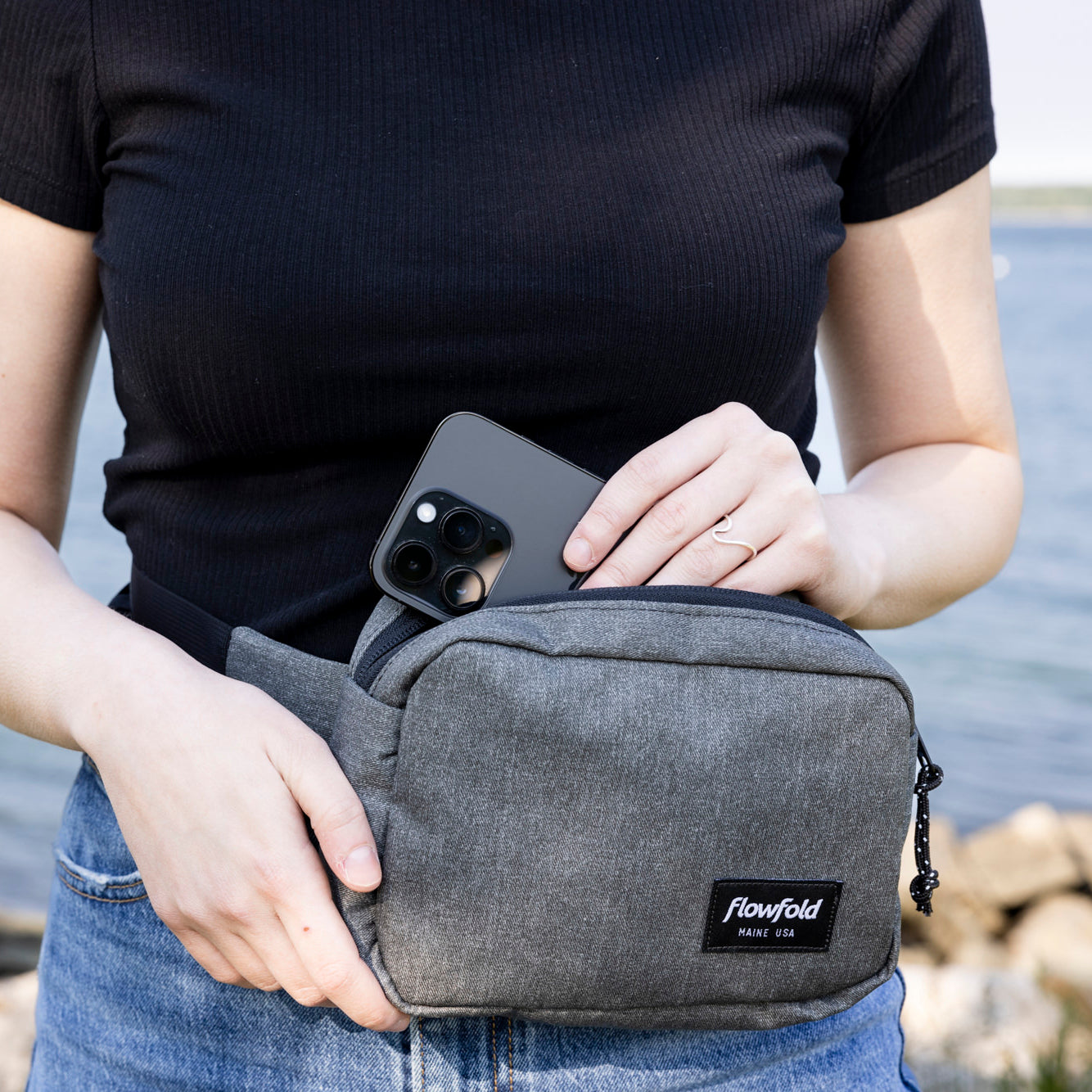 Flowfold Explorer Fanny Pack - Recycled Color Block