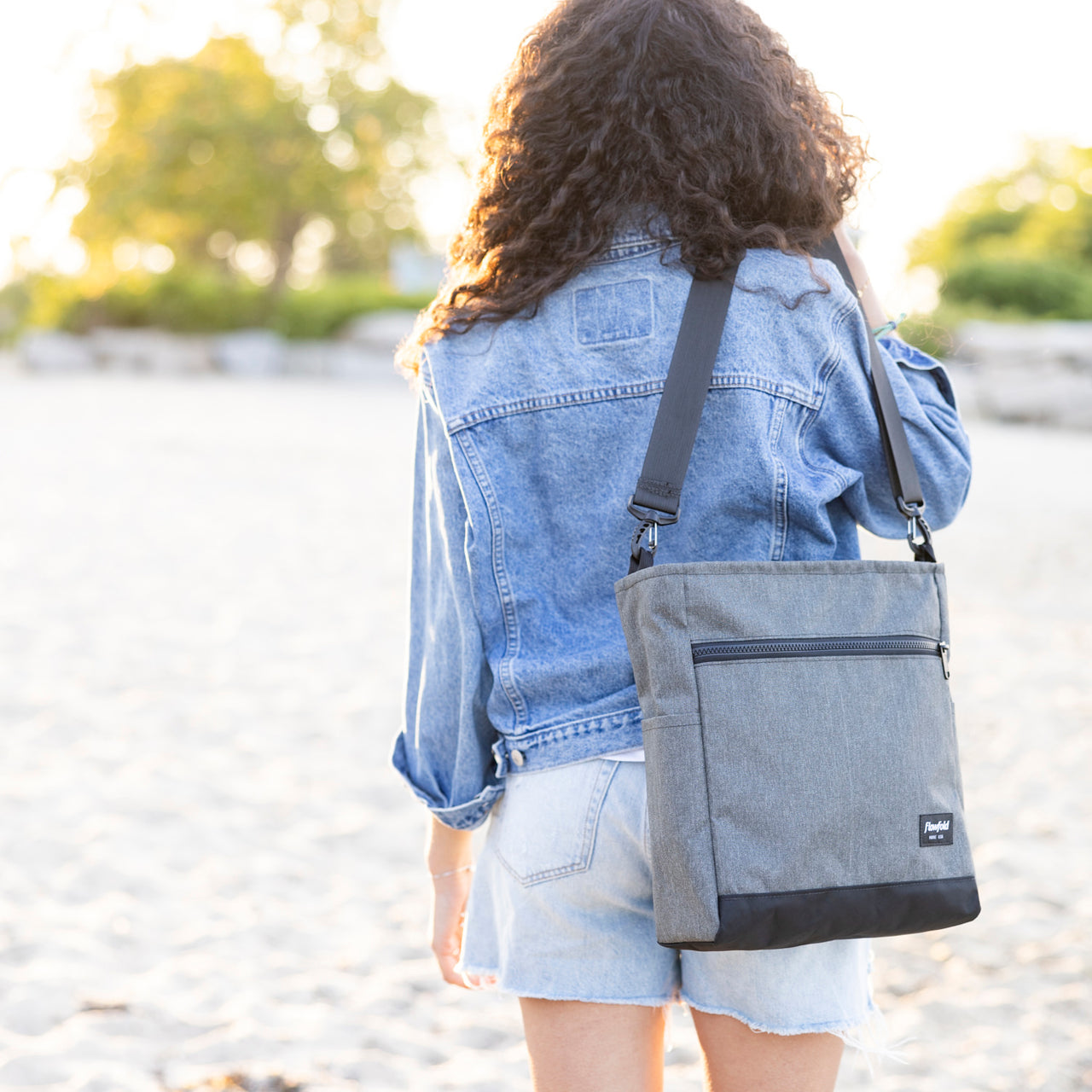 Flowfold Odyssey Crossbody Bag 9L Medium Day Satchel Flowfold