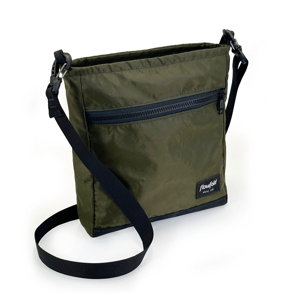 Flowfold Conductor 40L Travel Duffle Bag