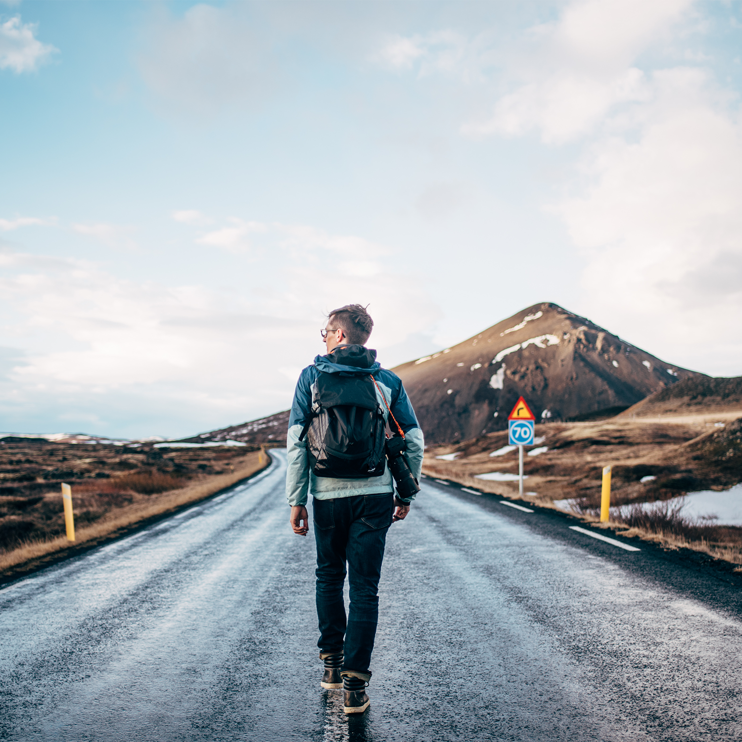 flowfold-durable-weather-resistant-backpacks